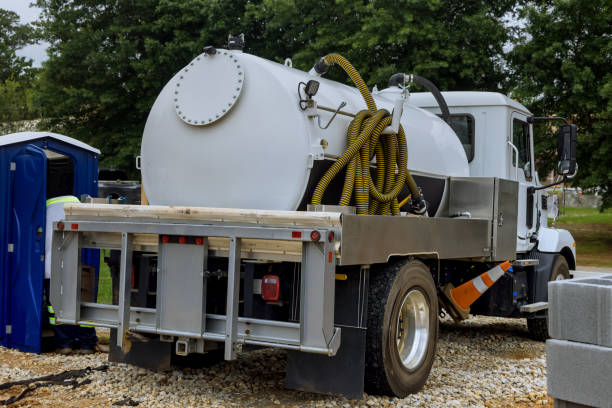 Best Porta potty delivery and setup  in Farmington, MO